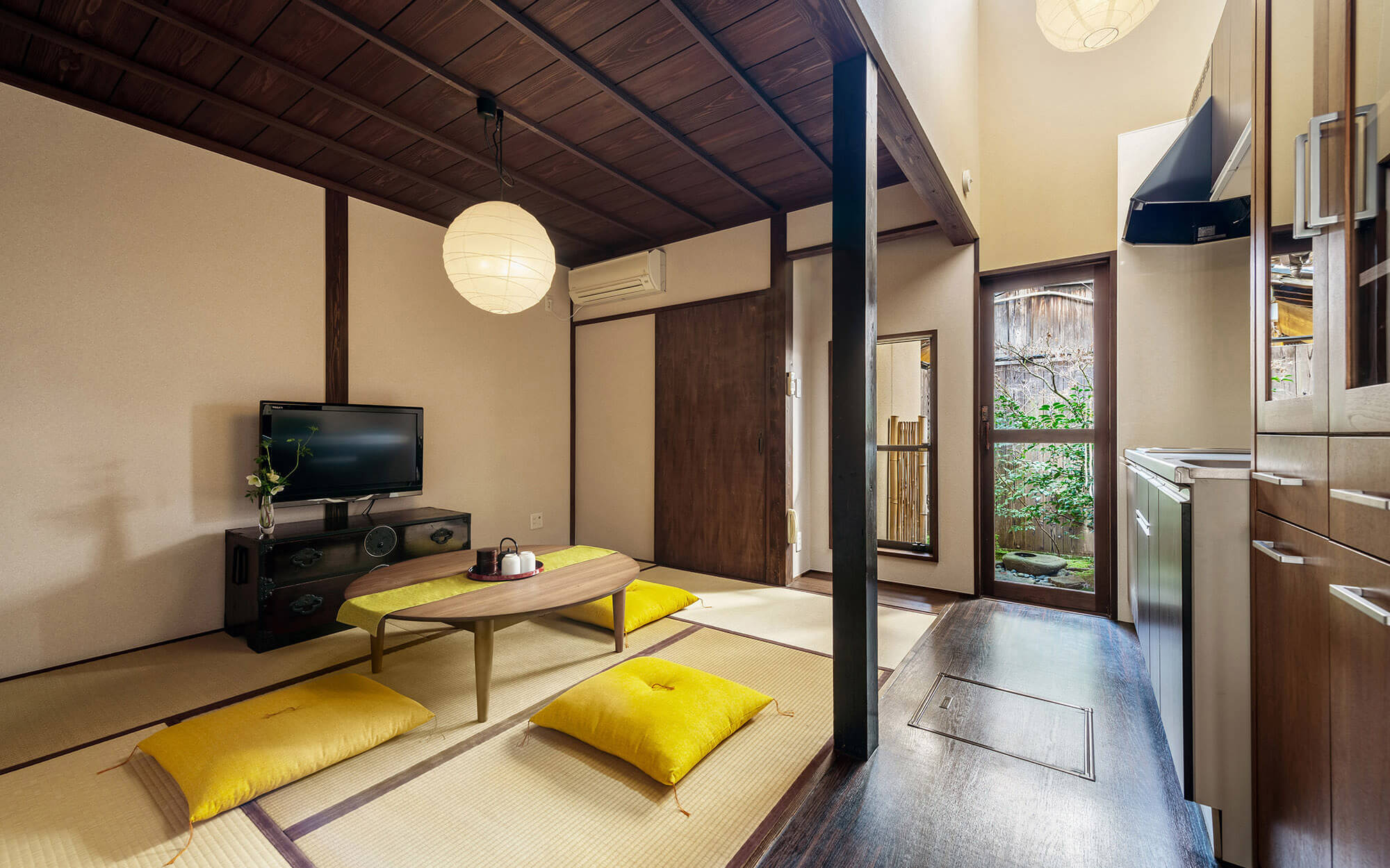 MACHIYA FEATURES