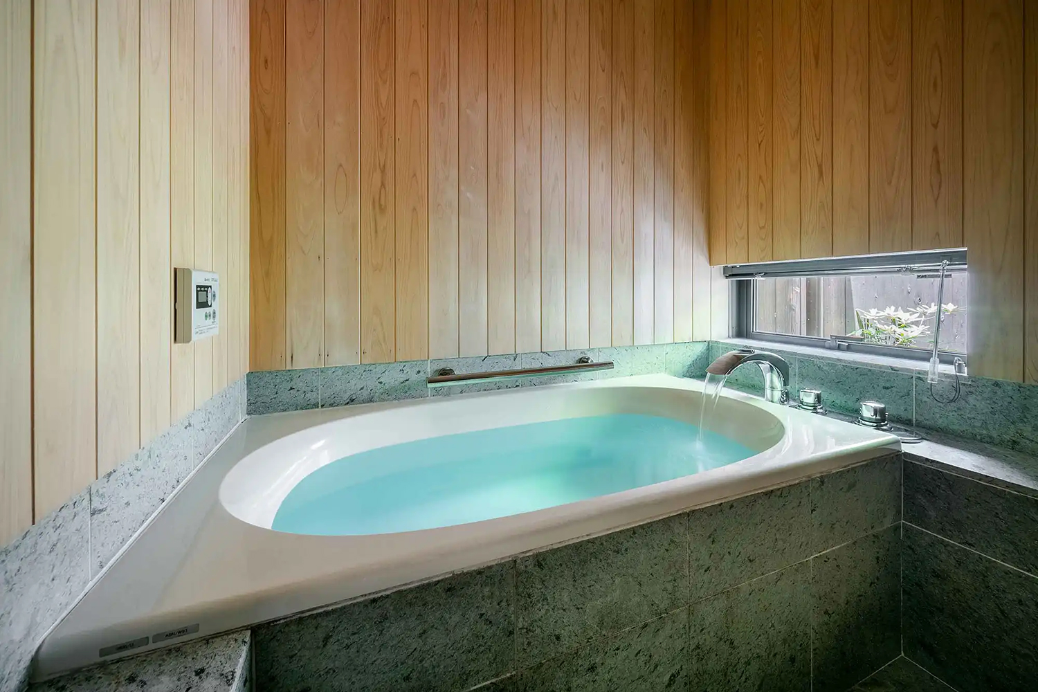 ‘Anzu-an’ Machiya Holiday Home - Bathroom