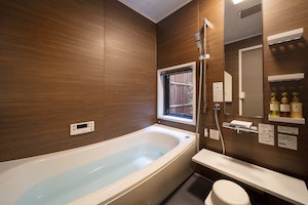 ‘Fujinoma’ Machiya Holiday Home - Bathroom