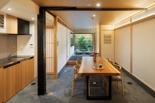 ‘Hanatoki’ Machiya Holiday Home - Living Room
