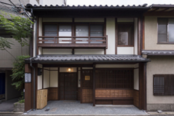 ‘Garaku-an’ Machiya Holiday Home - Exterior