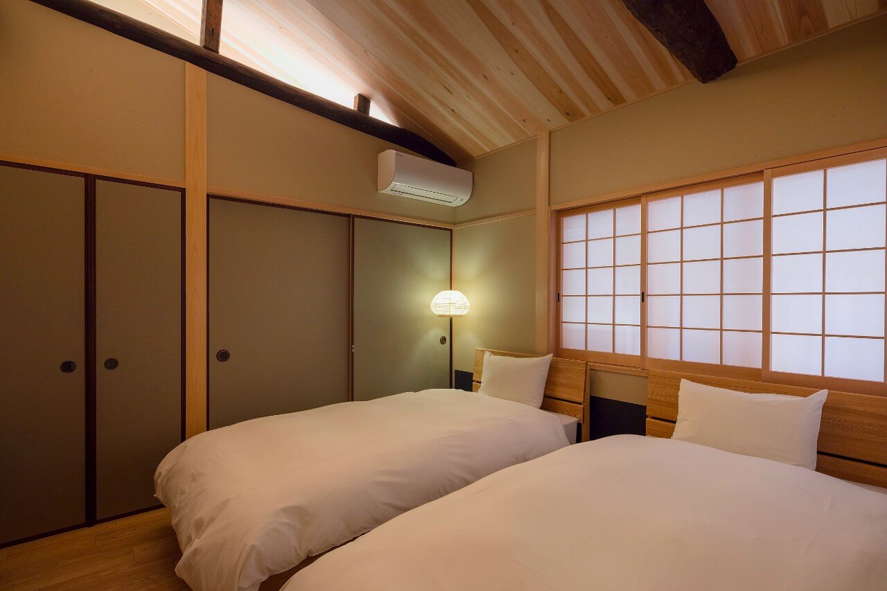 綵 – あやぎぬ 〈一棟貸し町家〉