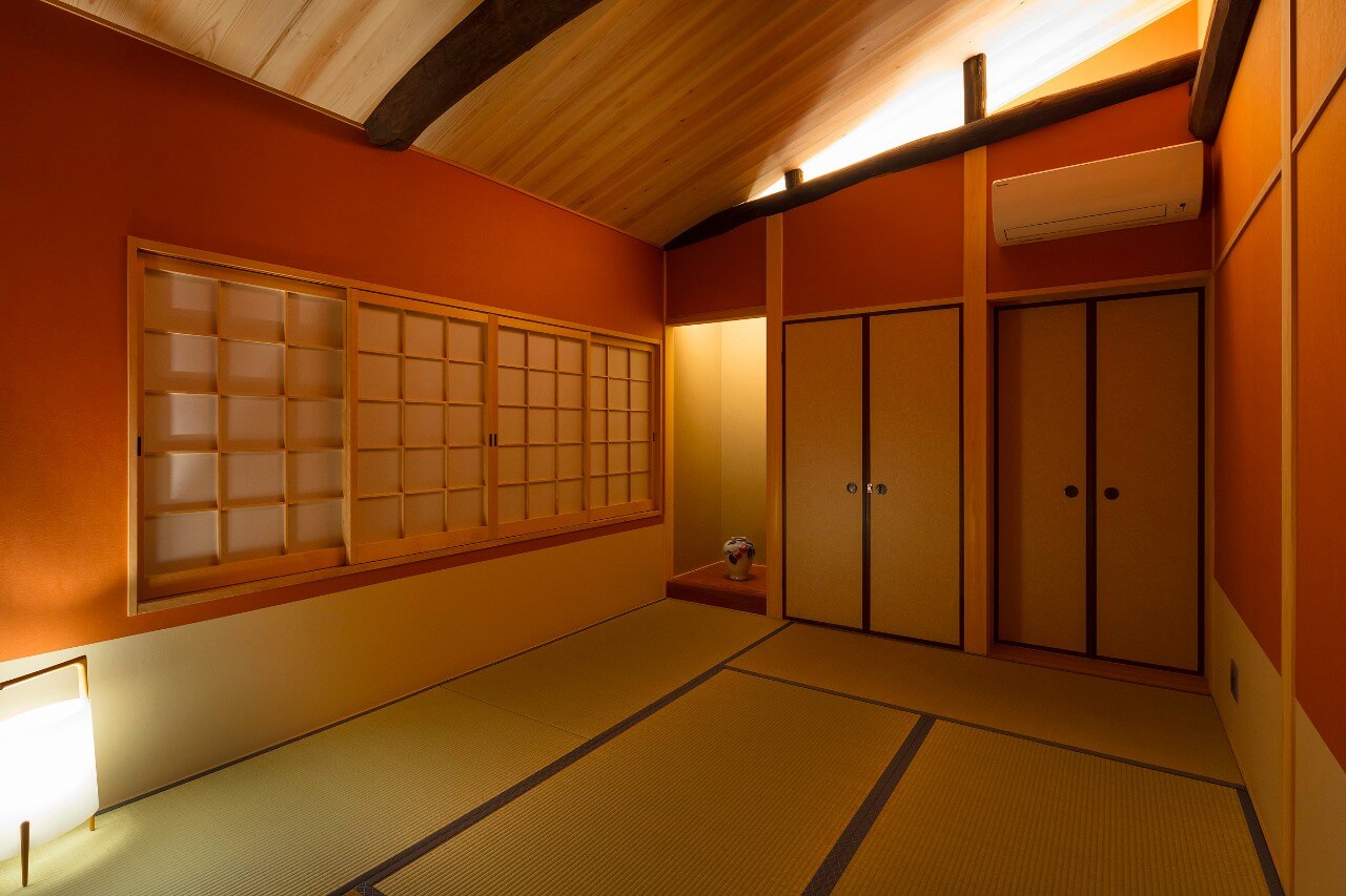 綵 – あやぎぬ 〈一棟貸し町家〉