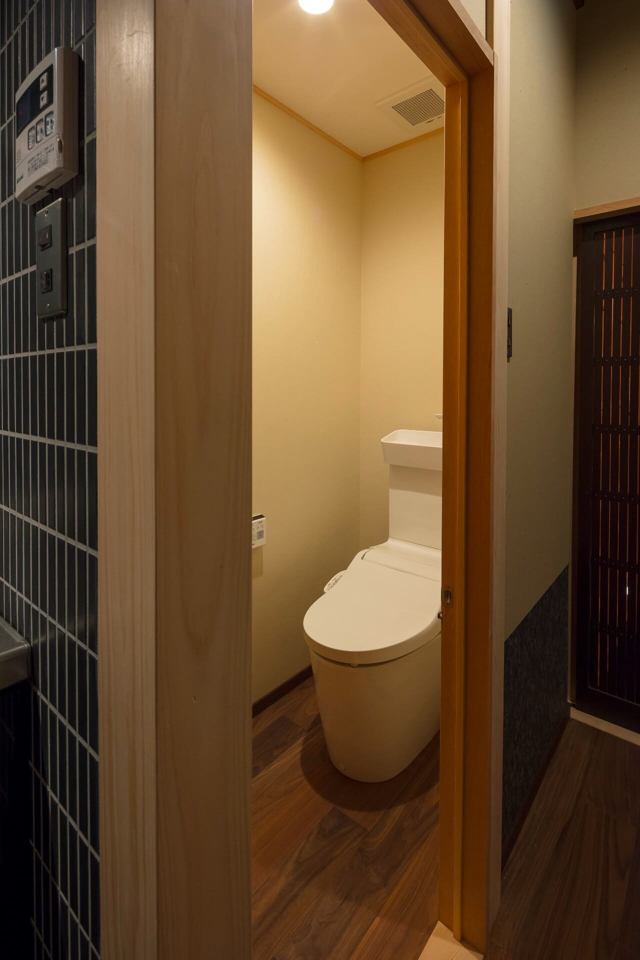 綵 – あやぎぬ 〈一棟貸し町家〉