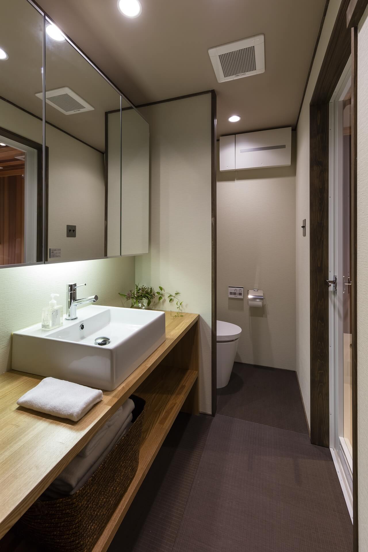 祇園南 万花 – ばんか 〈一棟貸し町家〉