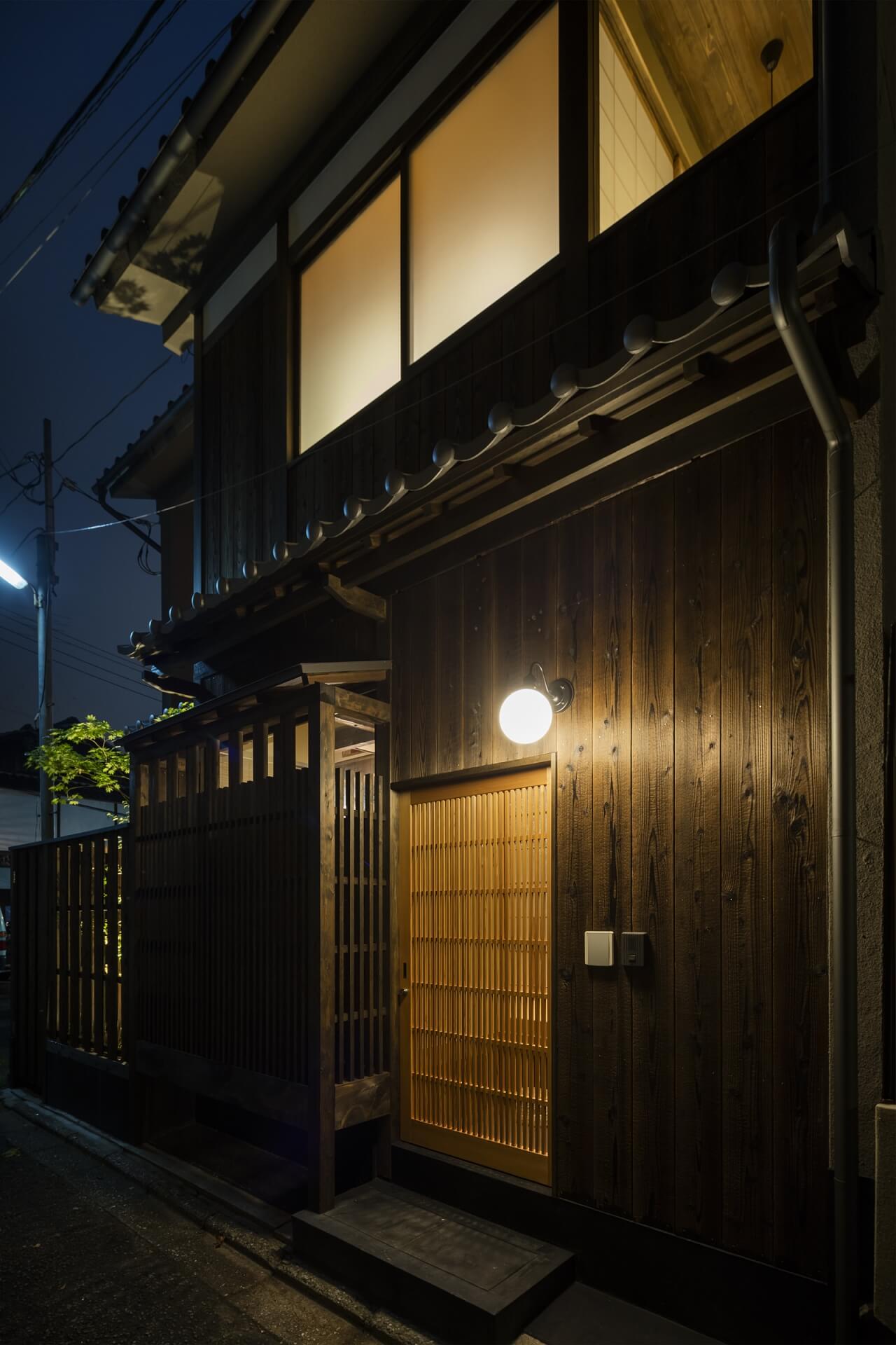 祇園南 万花 – ばんか 〈一棟貸し町家〉