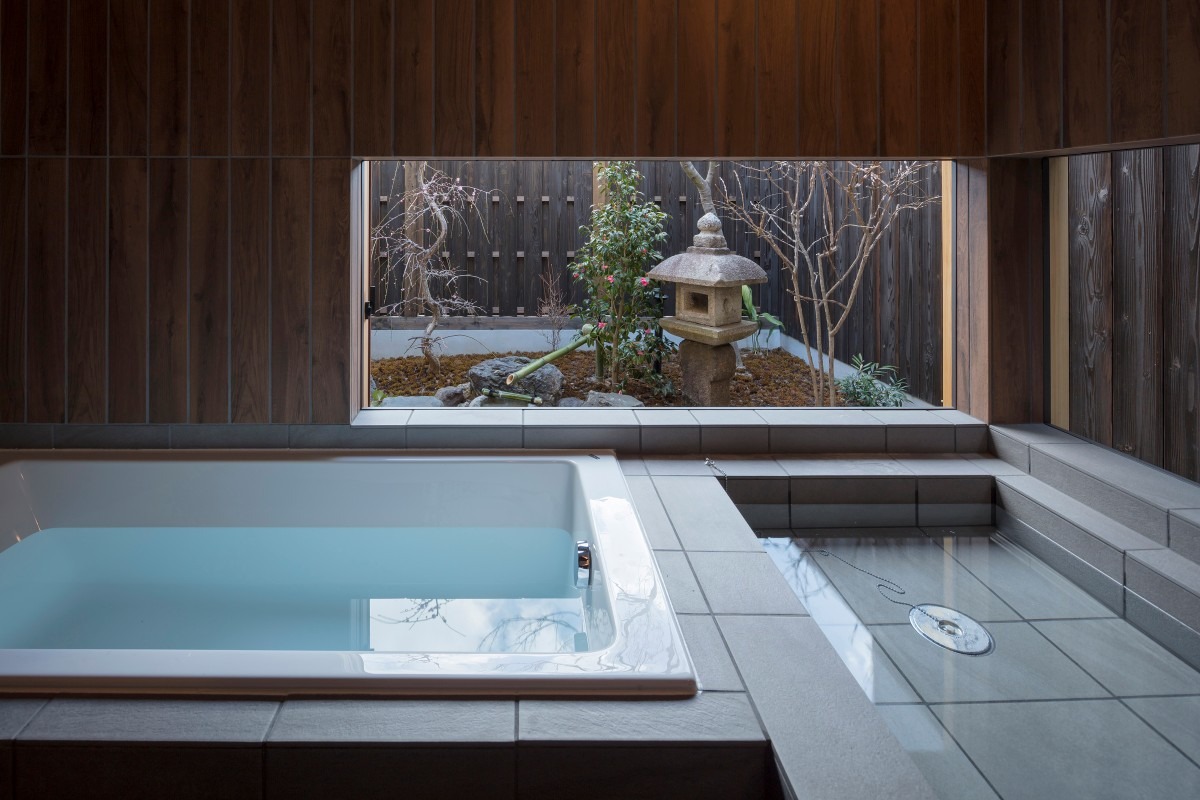 三十三間堂 宵椿 – よいつばき 〈一棟貸し町家〉