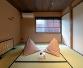 ひなや五条(弐) 〈一棟貸し町家〉