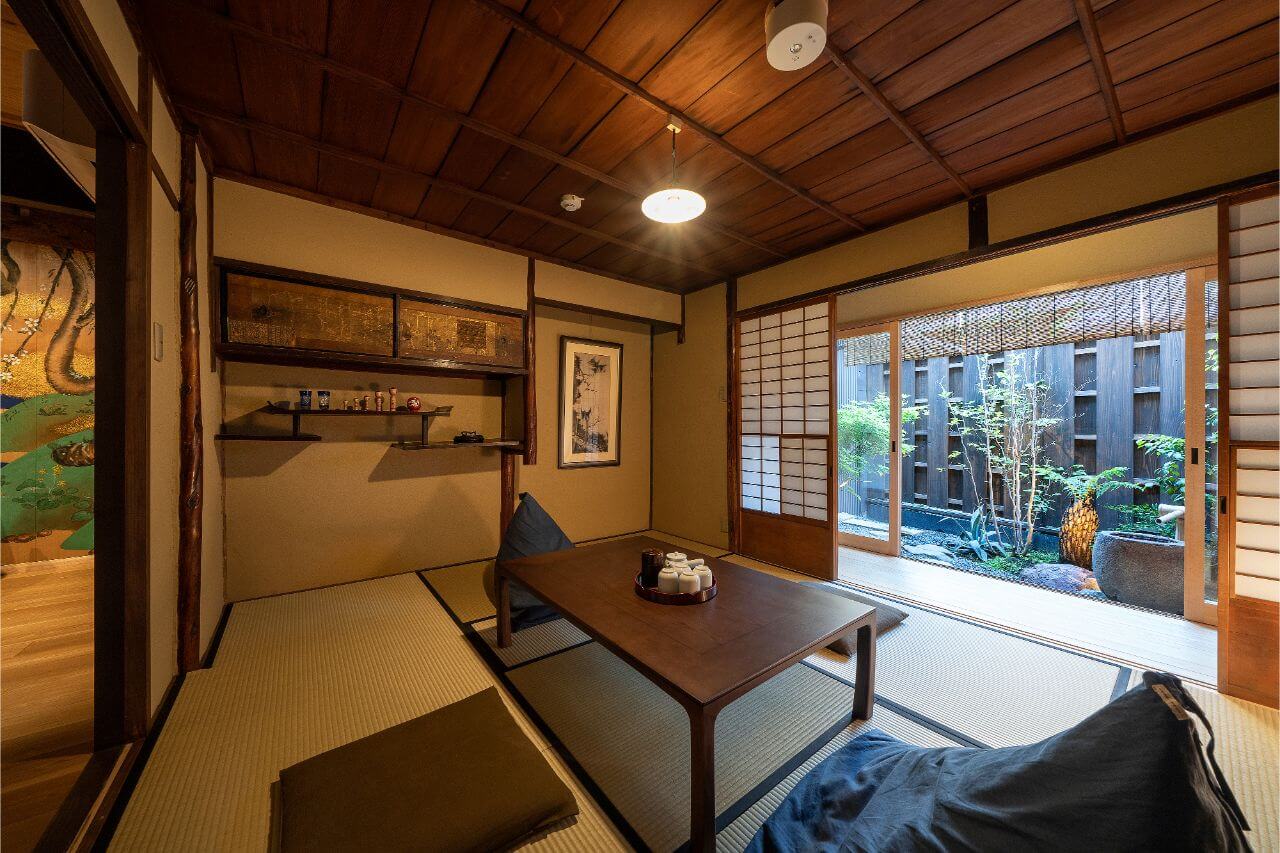 祇園白川 香祇 – こうき 〈一棟貸し町家〉