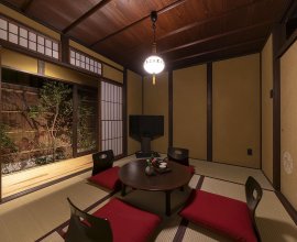修道しゃくどう庵 〈一棟貸し町家〉