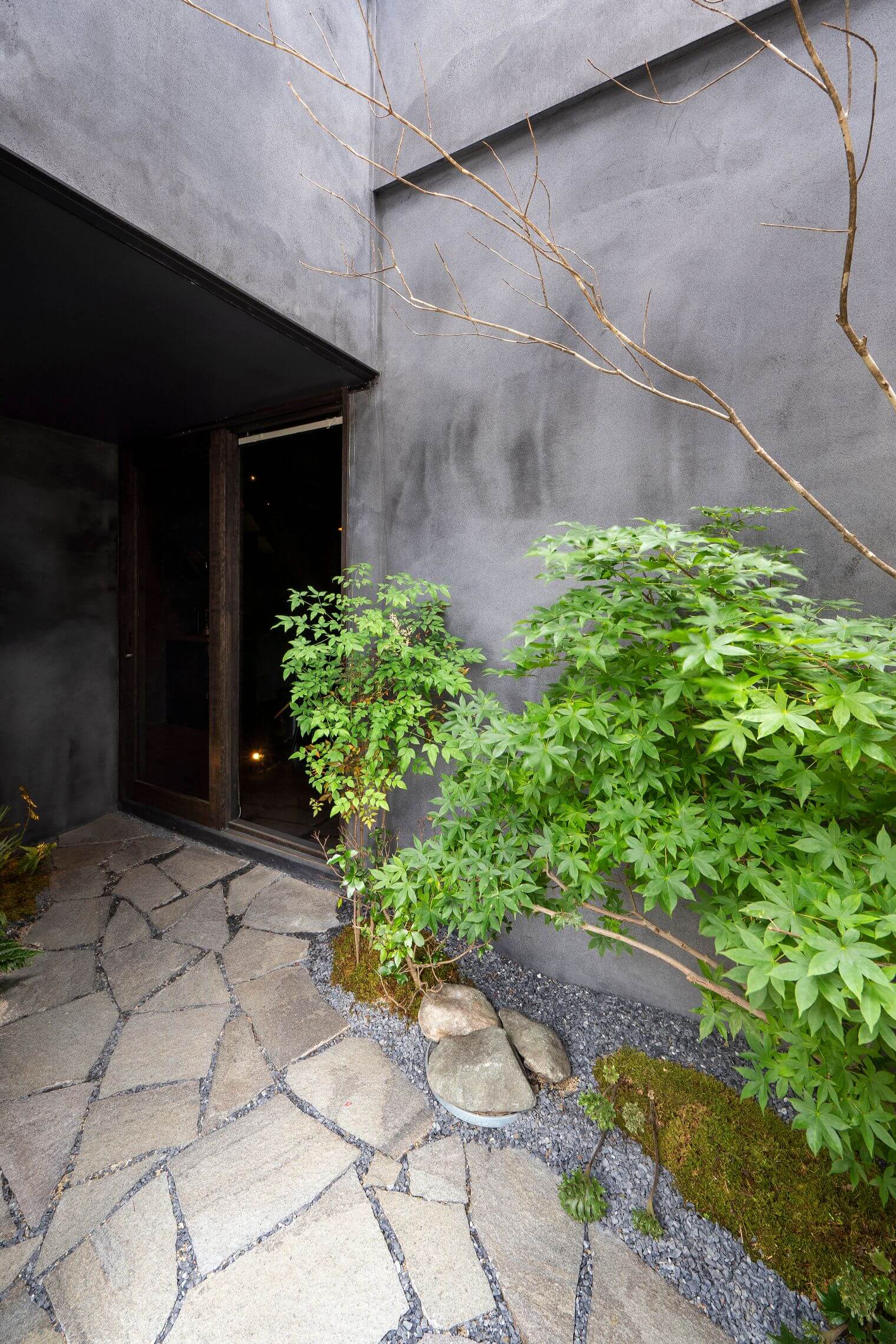 すみ蛍 おぼろ 〈一棟貸し町家〉