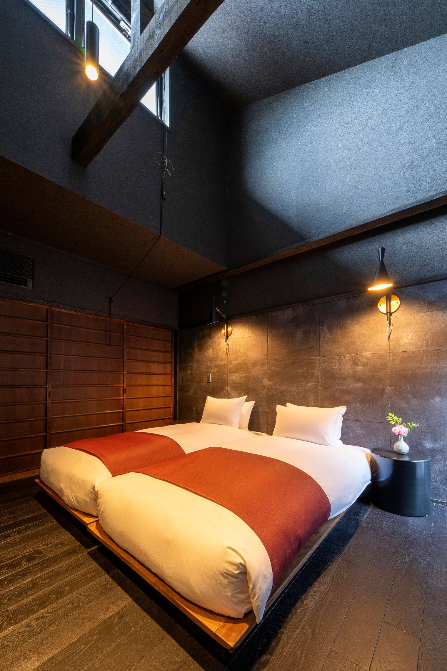 すみ蛍 おぼろ 〈一棟貸し町家〉