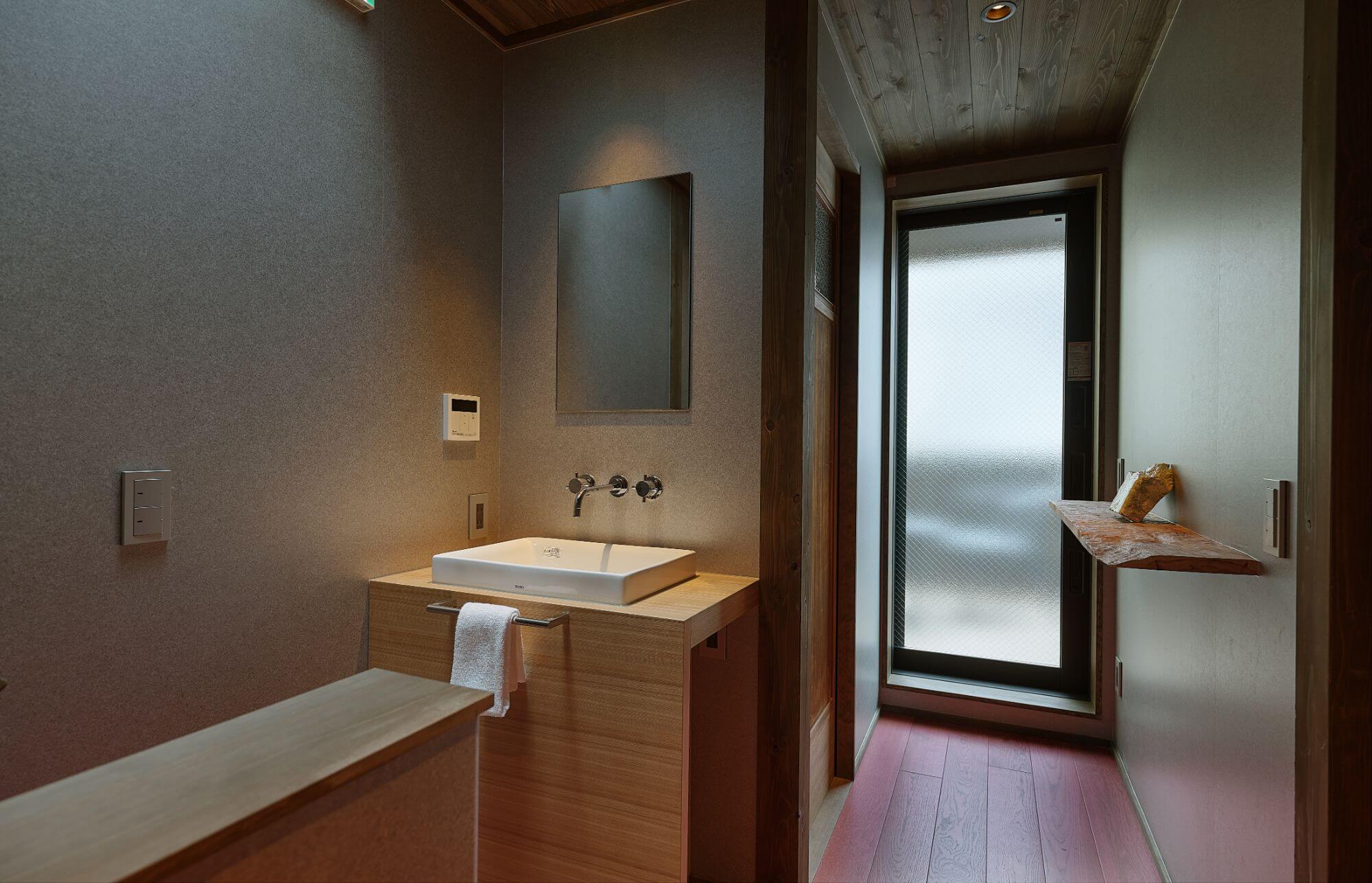 たそかれ 〈一棟貸し町家〉