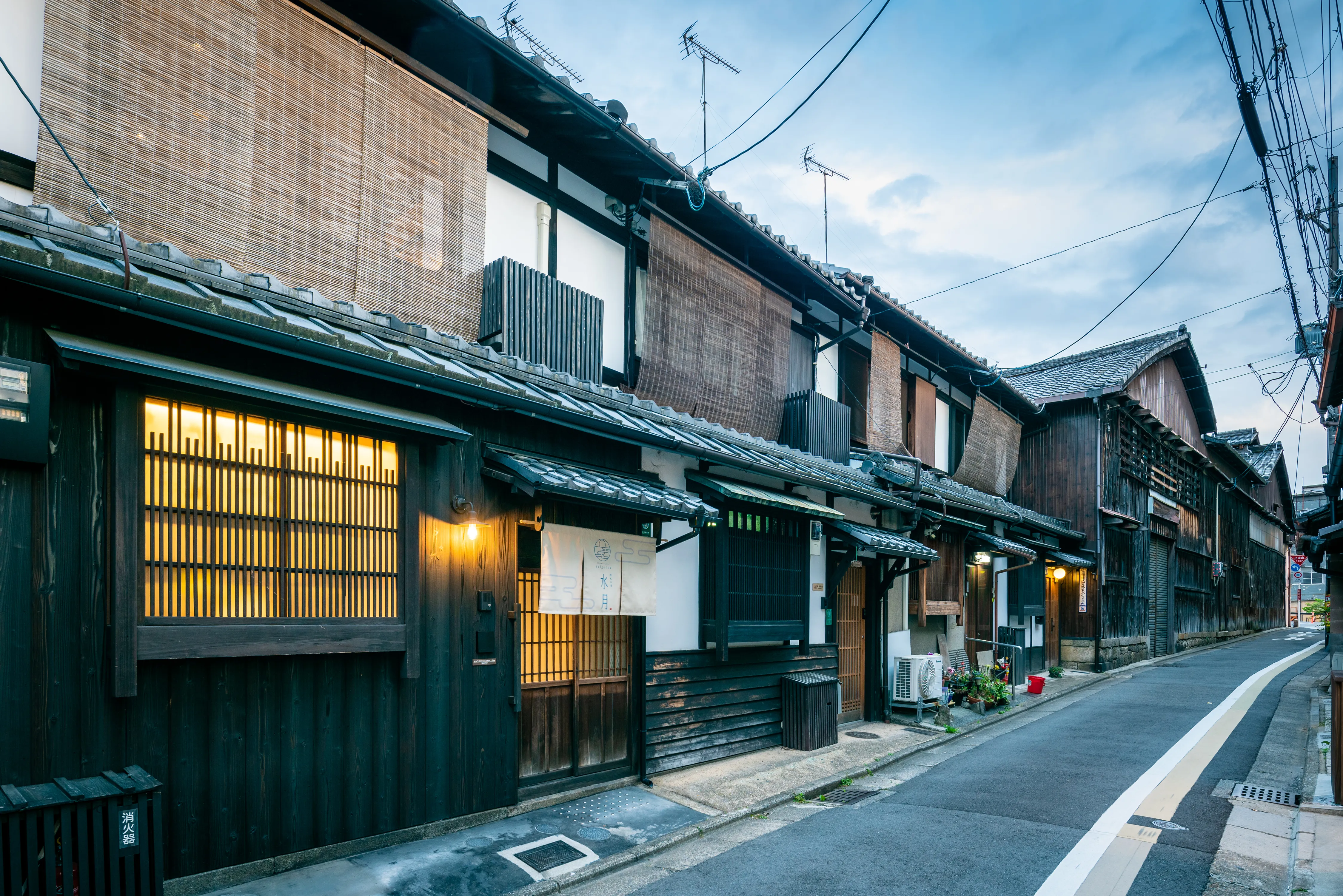 清水五条 水月 – すいげつ 〈一棟貸し町家〉