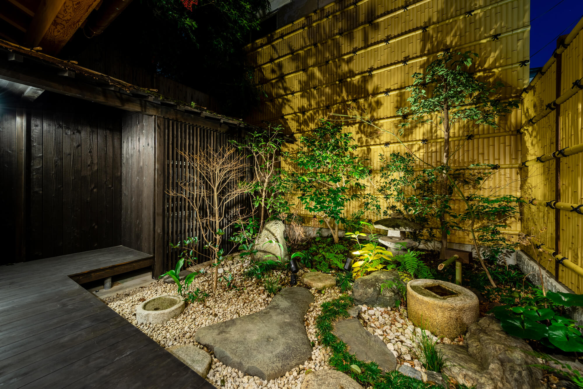 宮川町 花刻 – はなとき 〈一棟貸し町家〉