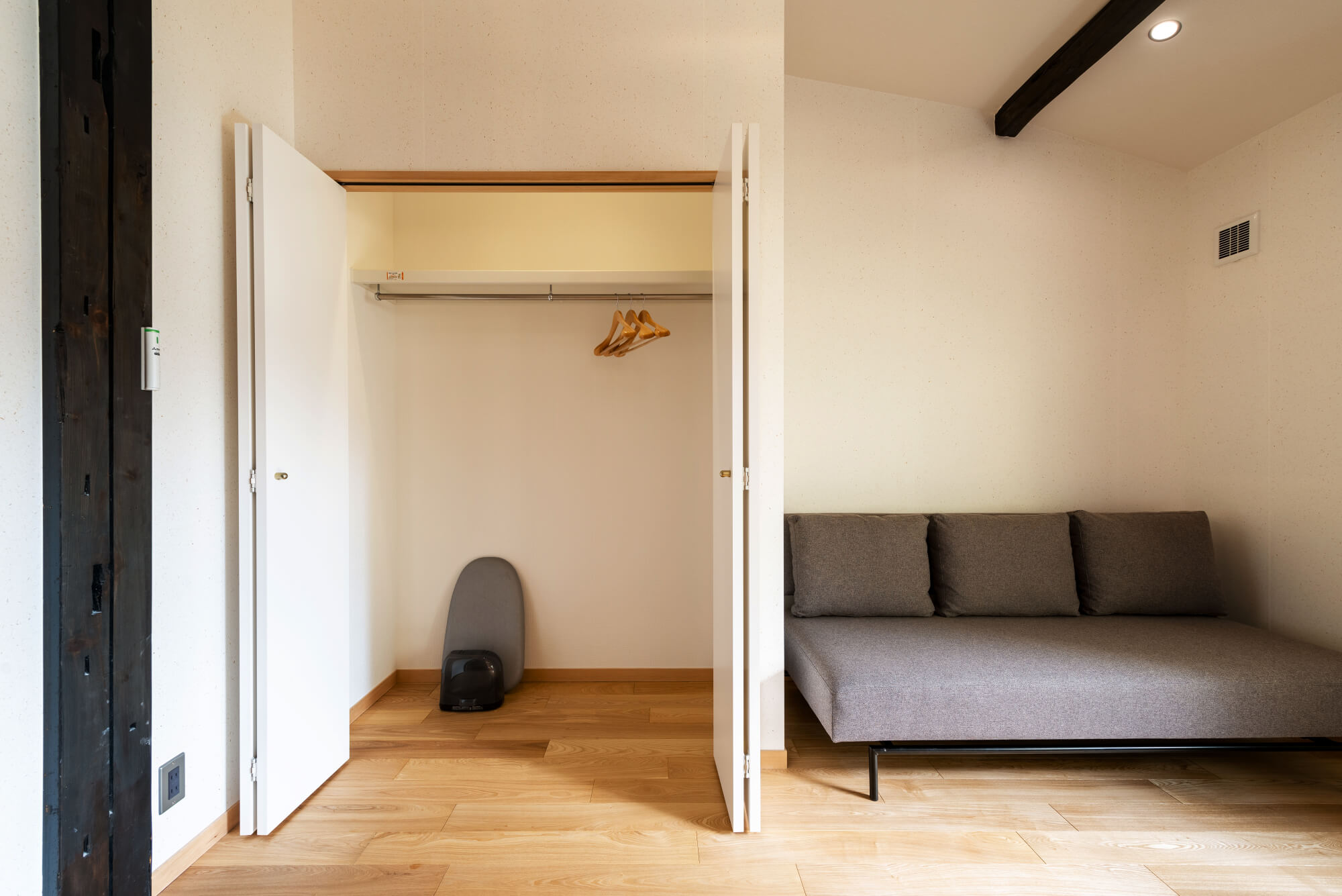 宮川町 花刻 – はなとき 〈一棟貸し町家〉