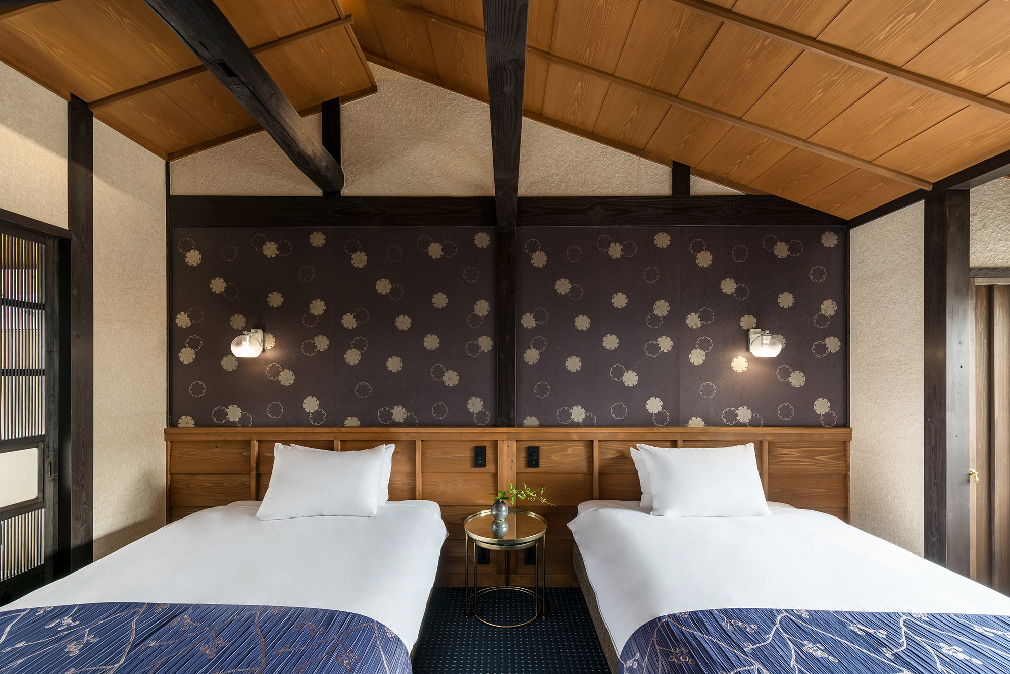 よろず葉 〈一棟貸し町家〉