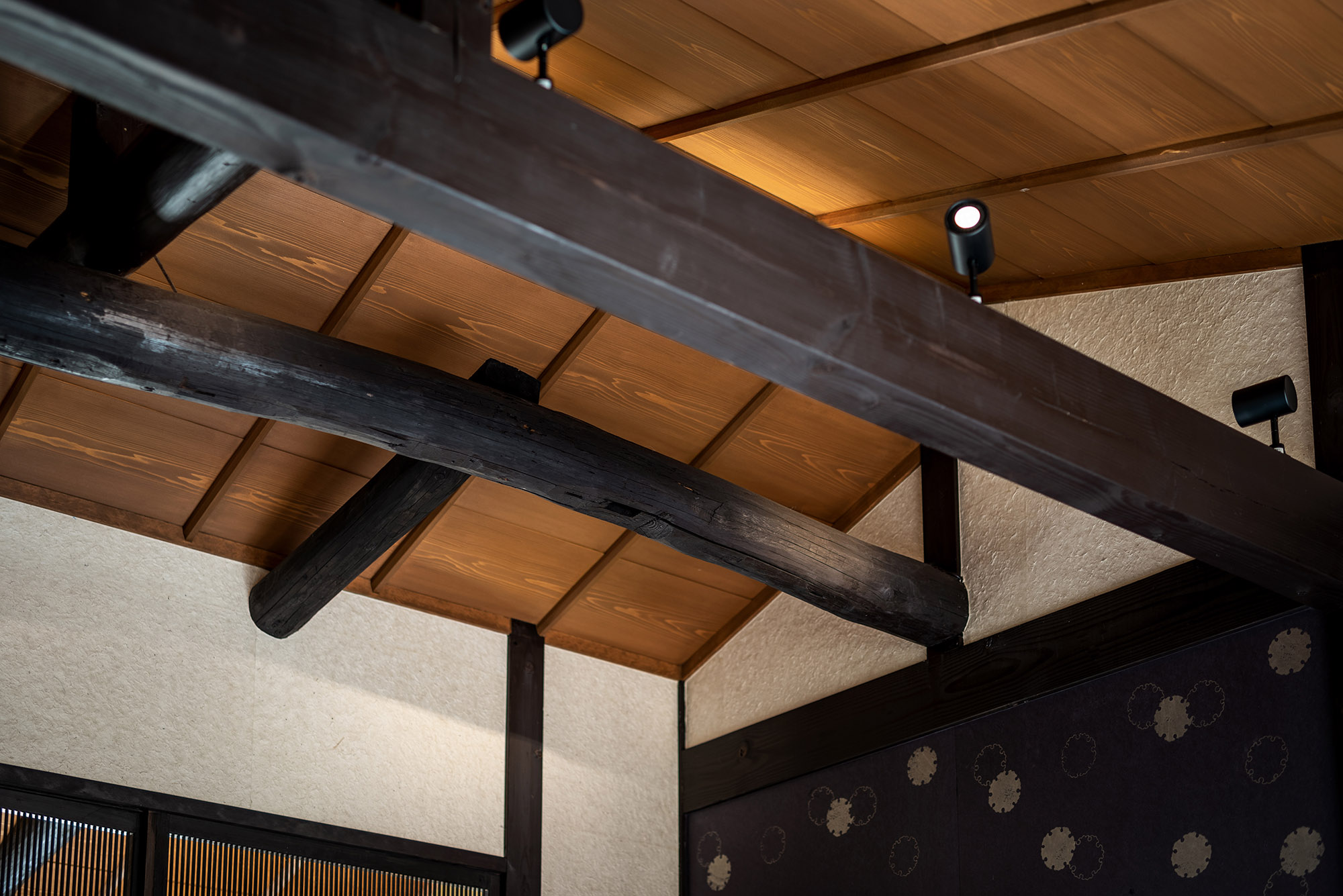 よろず葉 〈一棟貸し町家〉