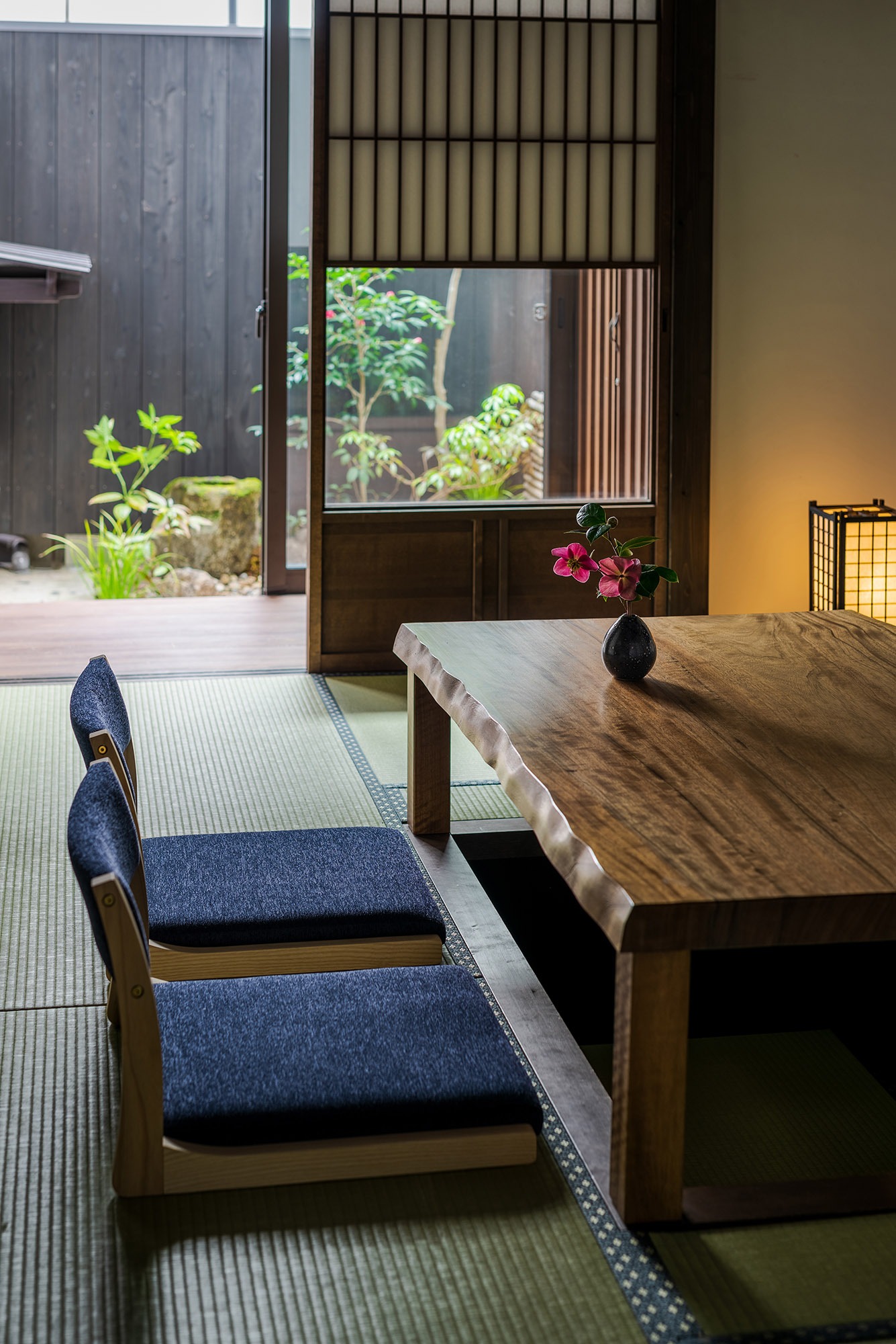 まりこうじ 〈一棟貸し町家〉