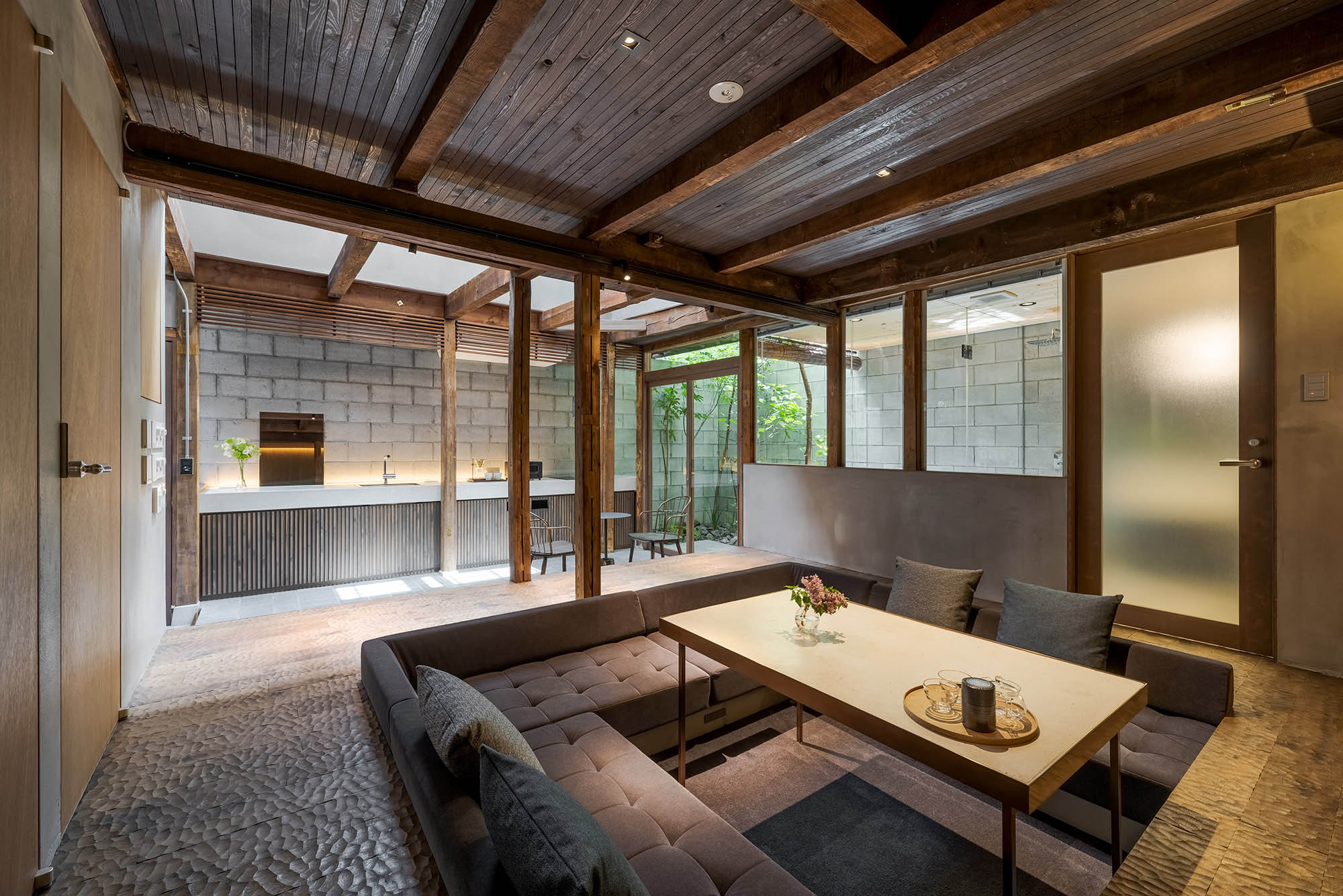 柚乃江 – ゆずのえ 〈一棟貸し町家〉