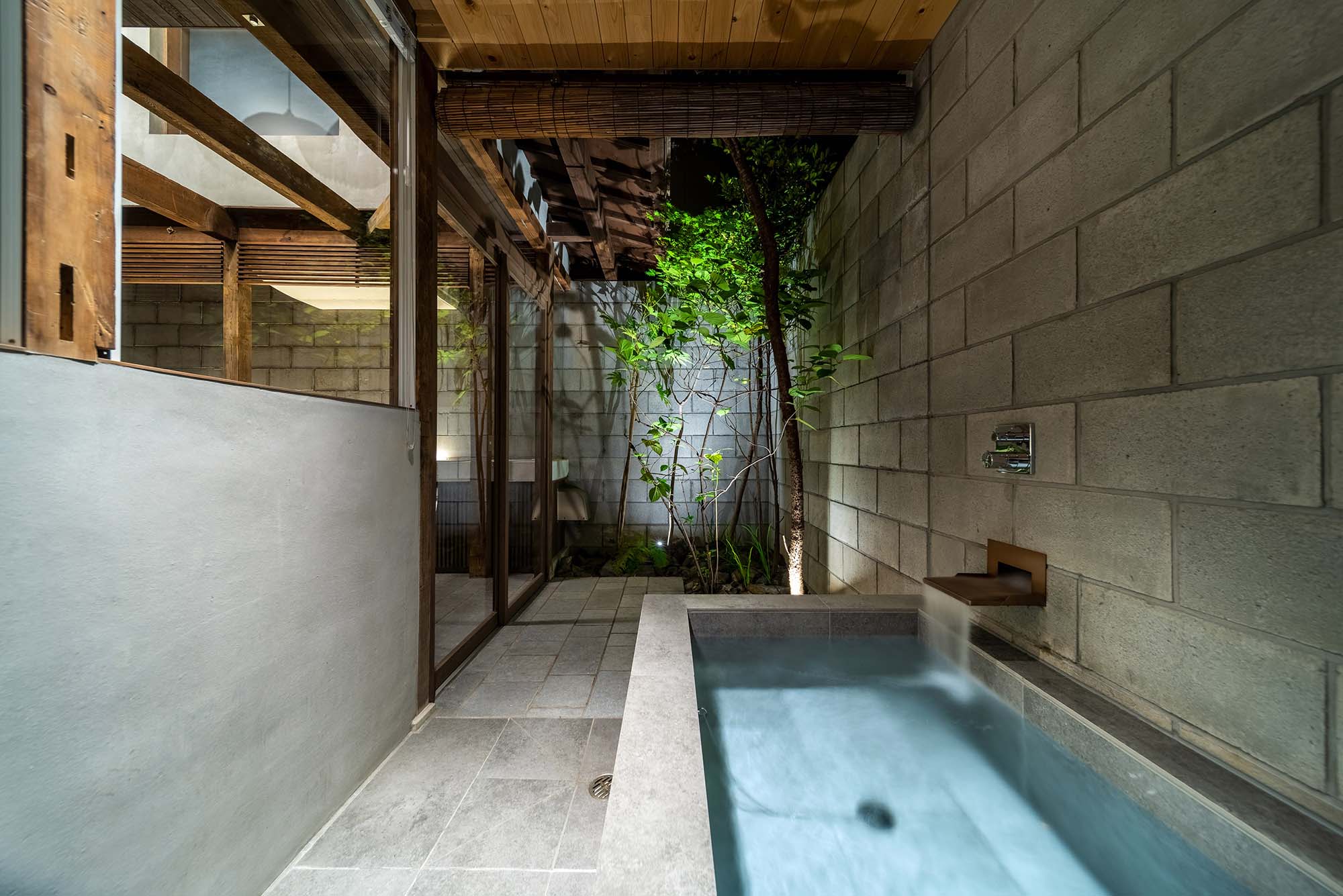 柚乃江 – ゆずのえ 〈一棟貸し町家〉