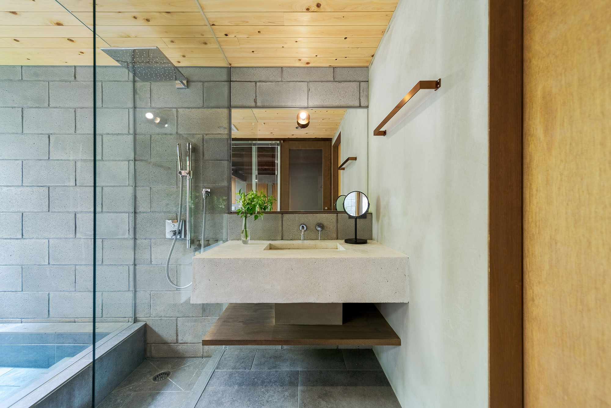 柚乃江 – ゆずのえ 〈一棟貸し町家〉