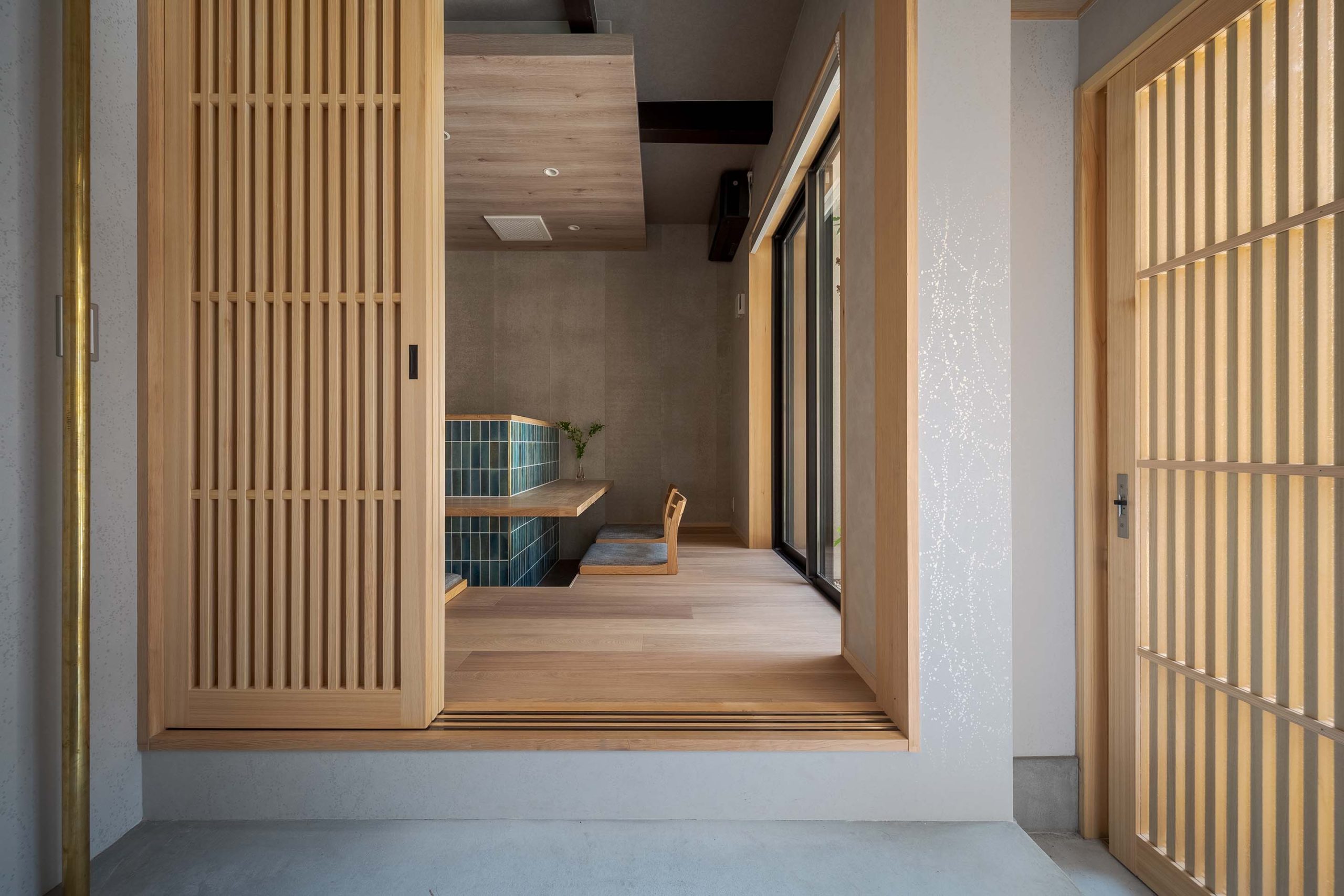 こうげつ 〈一棟貸し町家〉