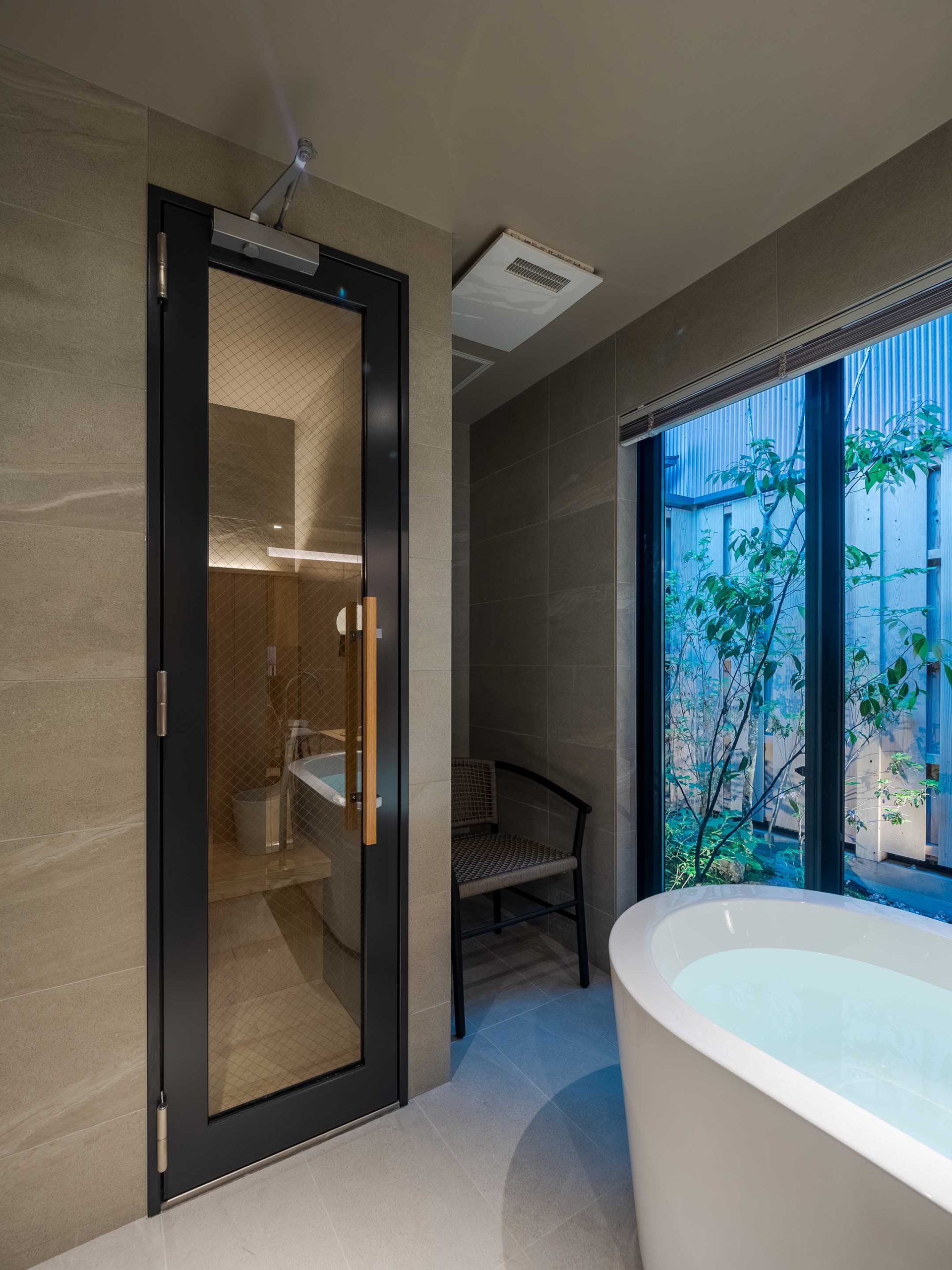 こうげつ 〈一棟貸し町家〉