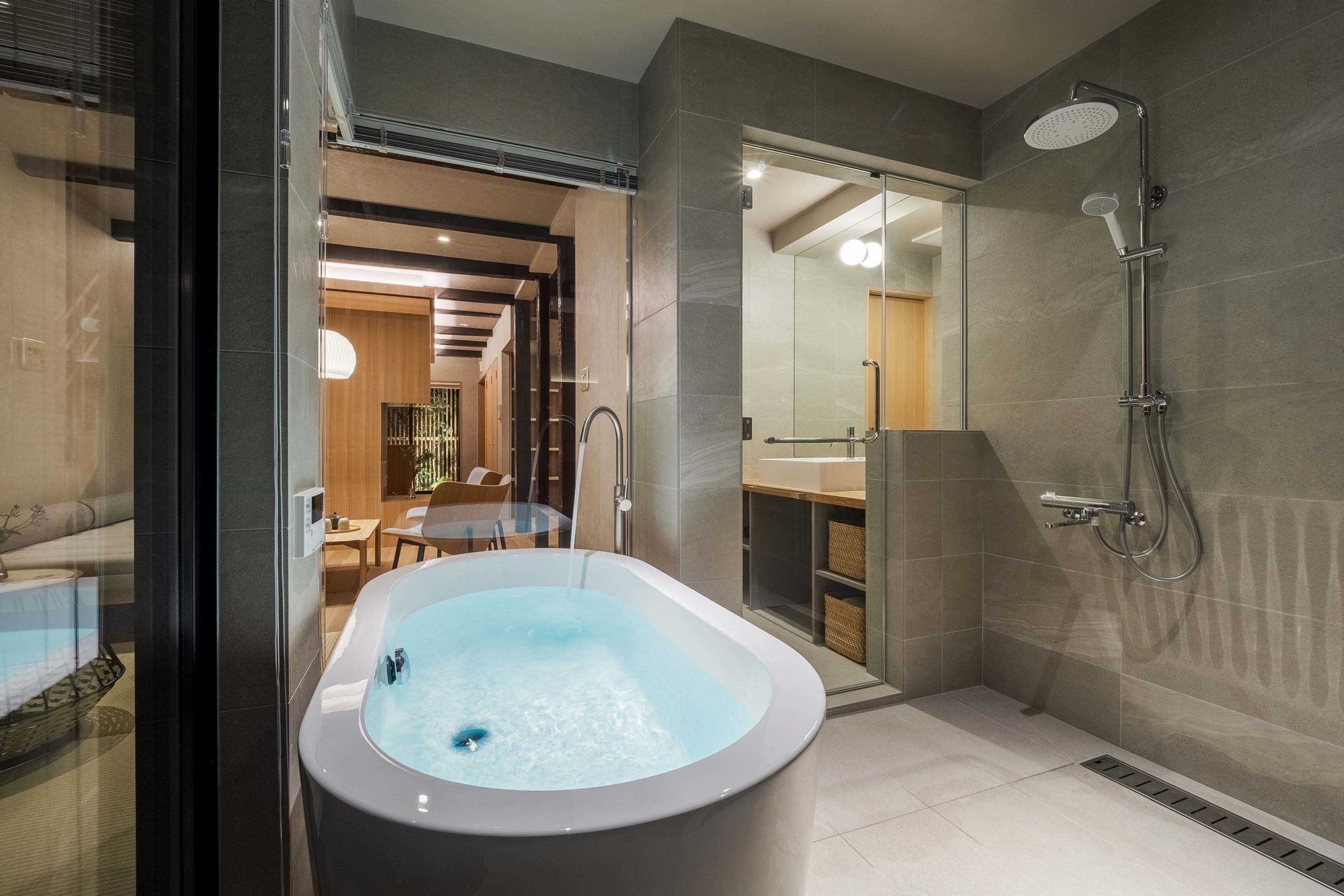 こうげつ 〈一棟貸し町家〉