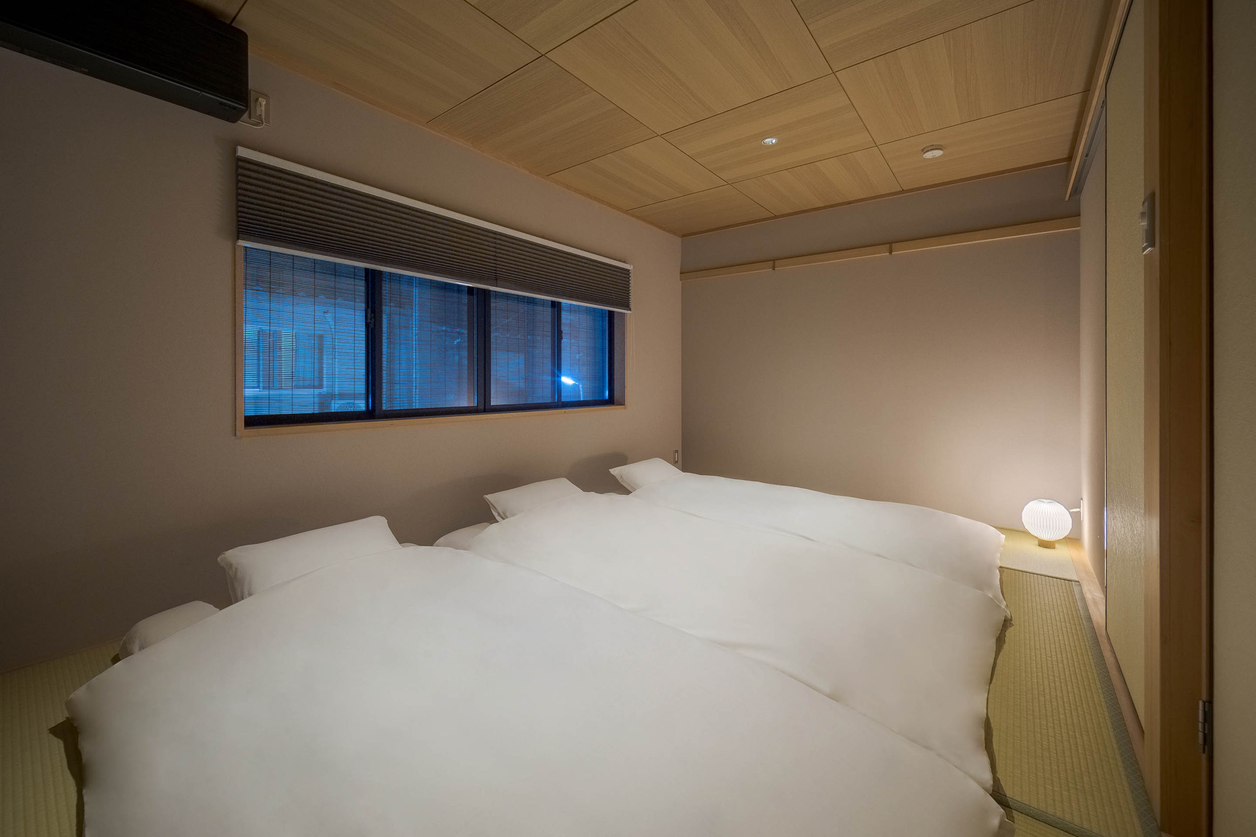 こうげつ 〈一棟貸し町家〉