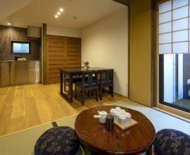 THE MACHIYA VILLA 三条しらかわ小路〈一棟貸し町家〉