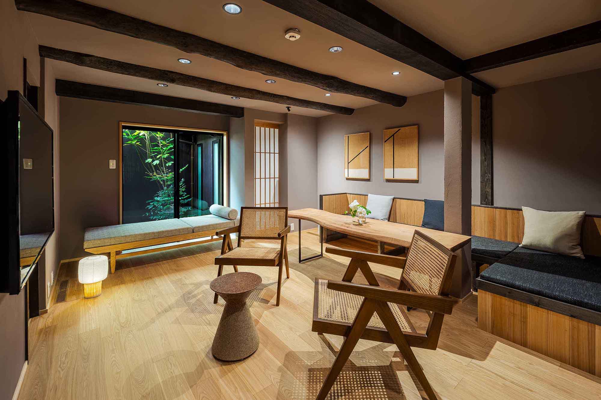 京の歴史に彩られた心華やかになる町家宿