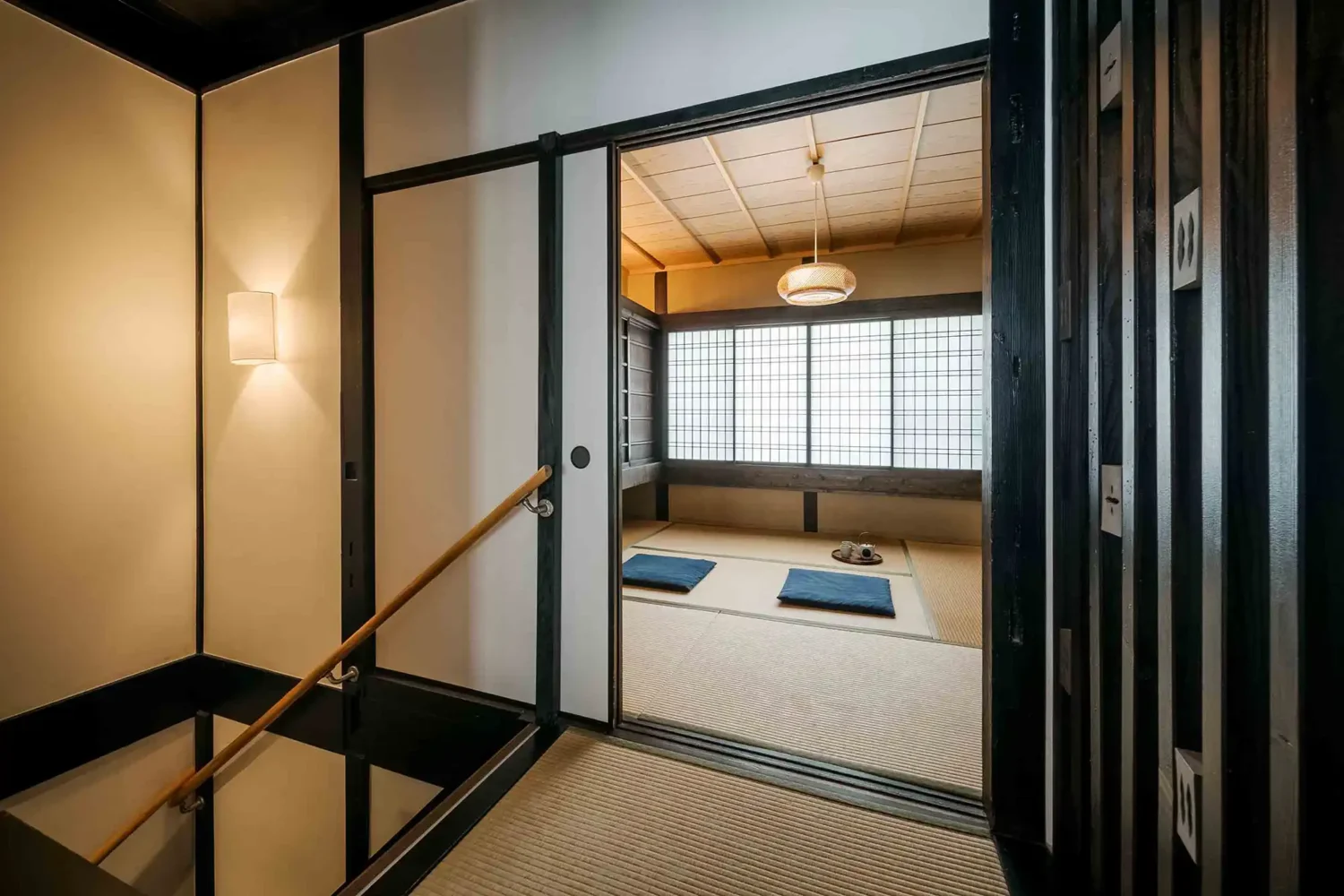 格致しょうぶ庵 〈一棟貸し町家〉