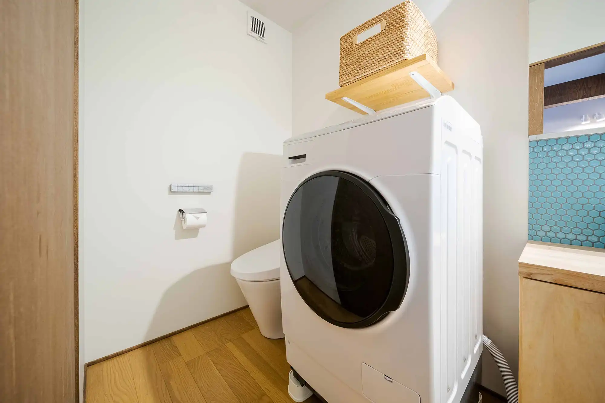 あおしだ 〈一棟貸し町家〉