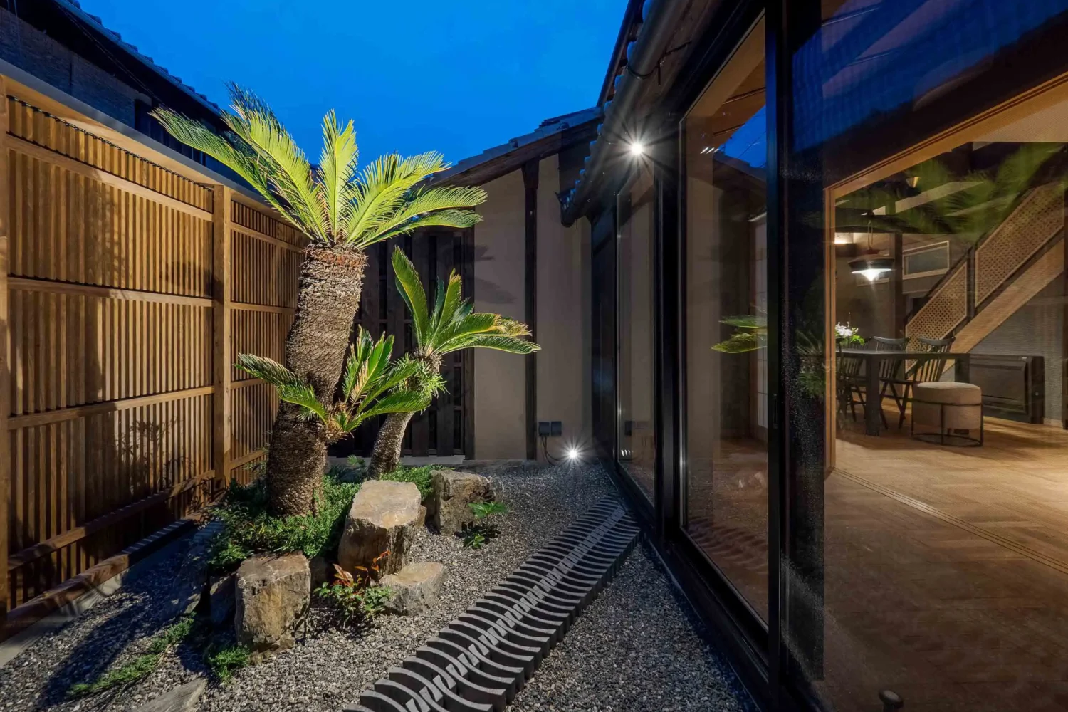 和漣 別邸 – われん 〈一棟貸し町家〉