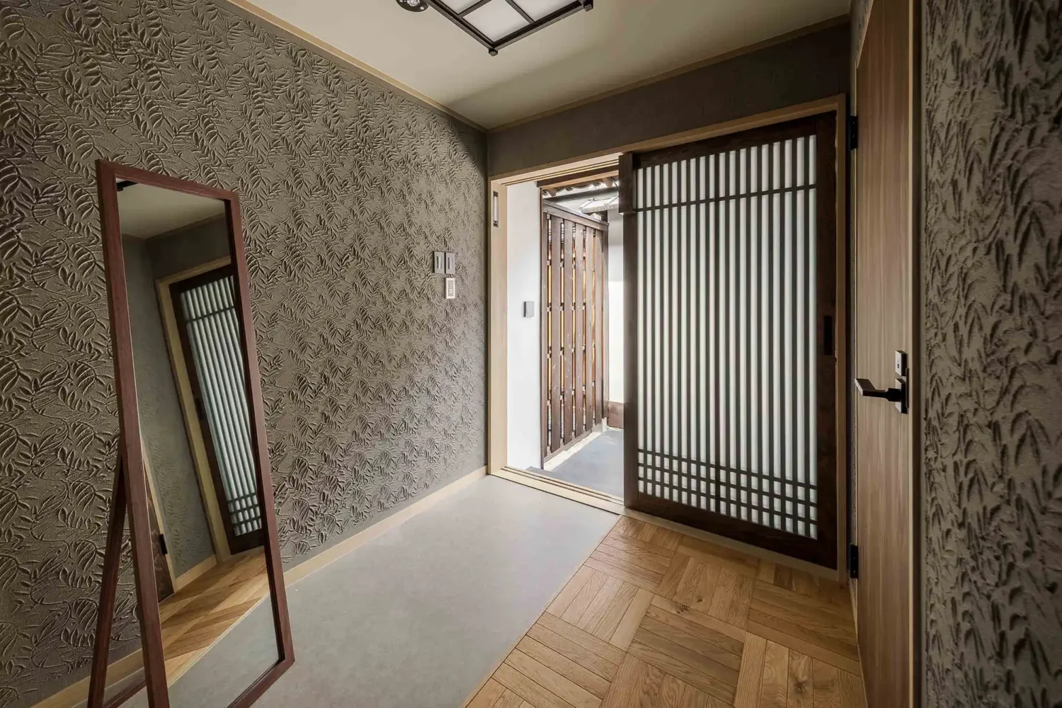 和漣 別邸 – われん 〈一棟貸し町家〉