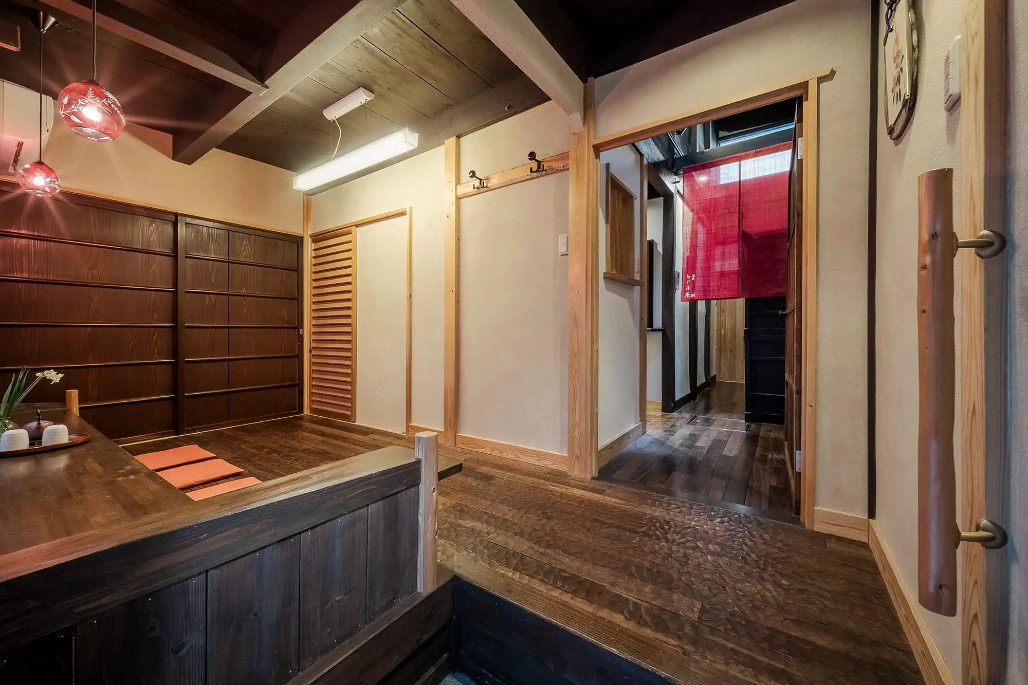 城巽あかね庵 〈一棟貸し町家〉