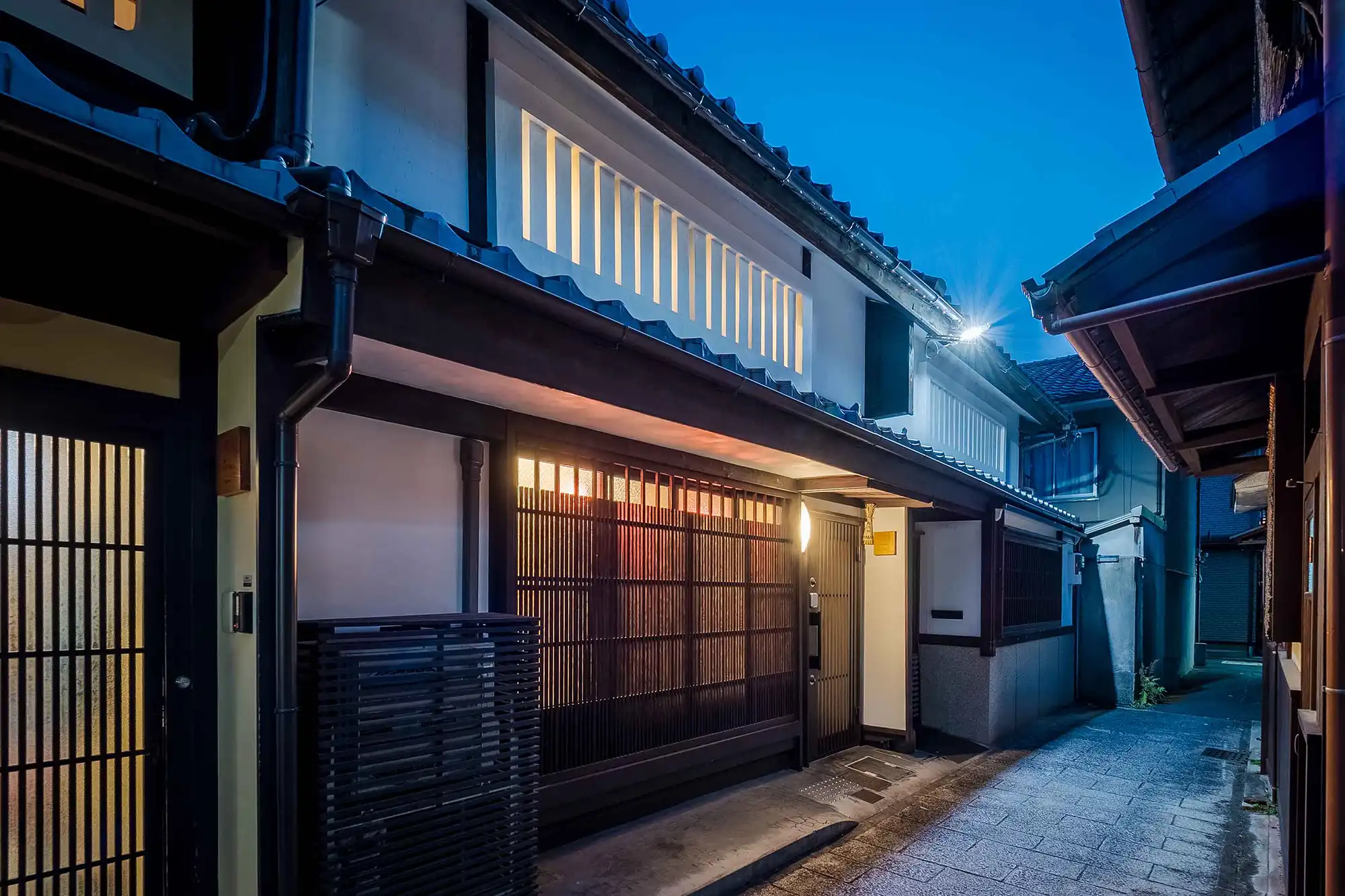 城巽あかね庵 〈一棟貸し町家〉