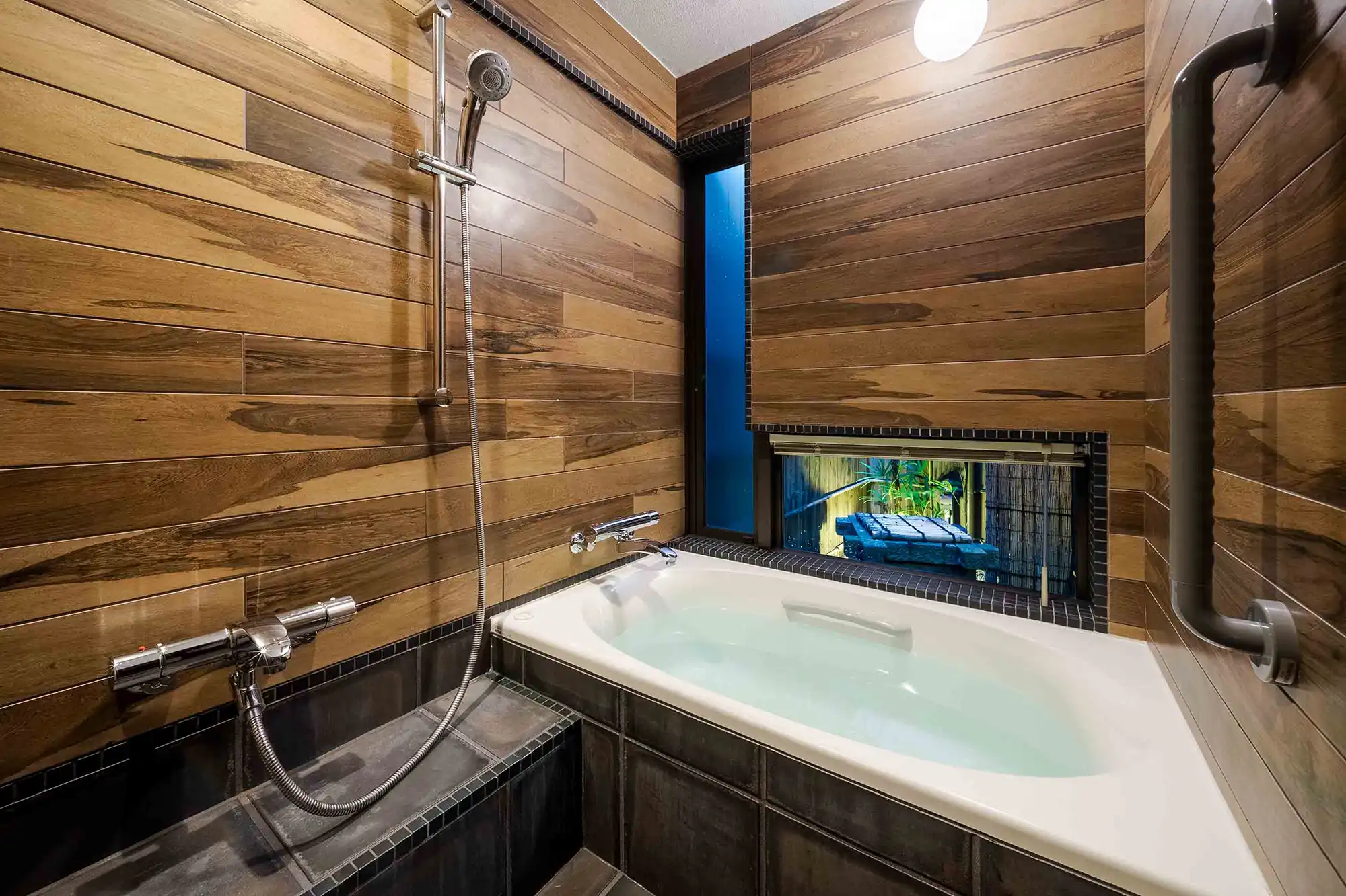 開智ももはな庵 〈一棟貸し町家〉