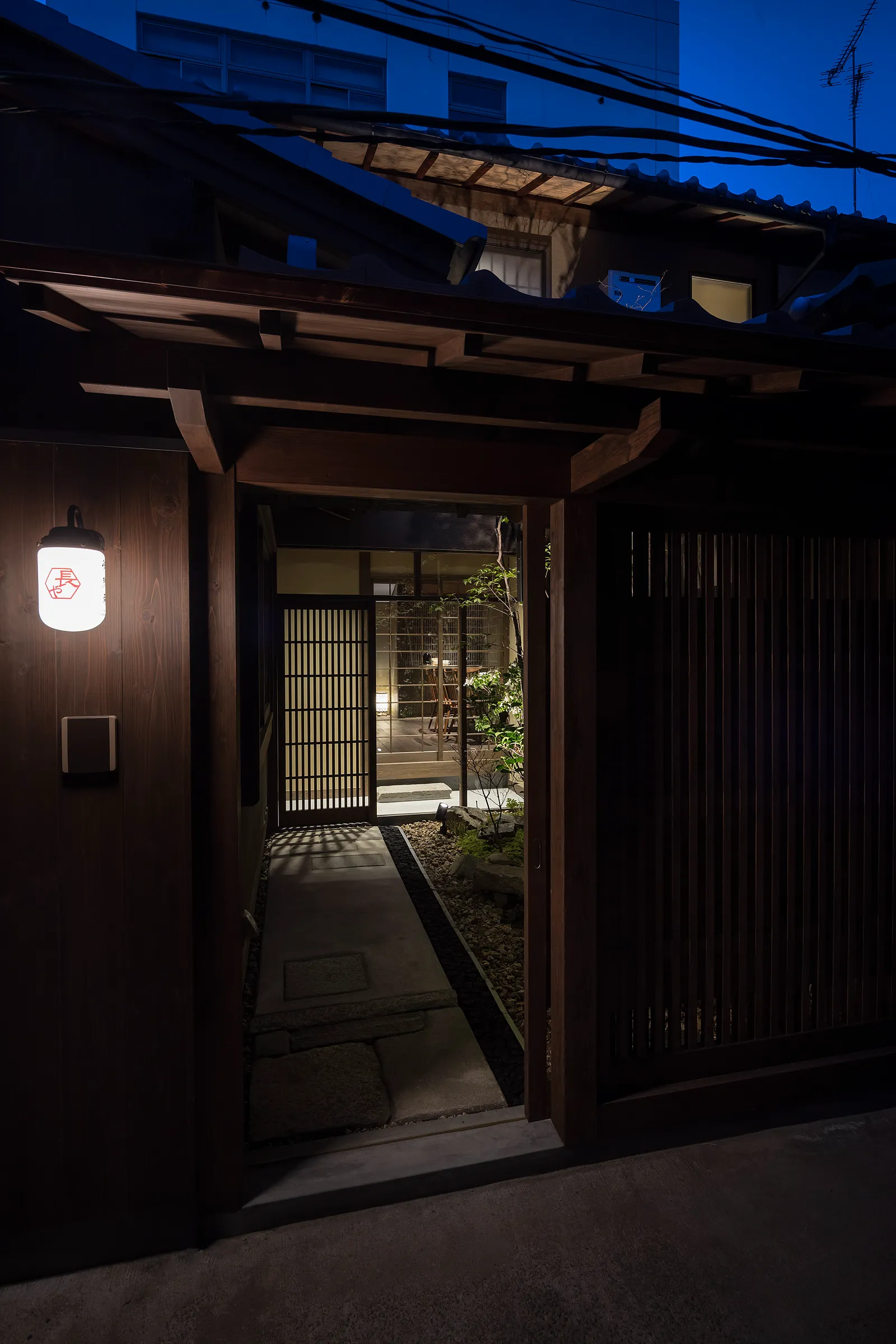 長や 御所南 〈一棟貸し町家〉