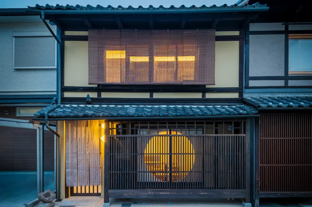 嶋原 わかば 〈一棟貸し町家〉